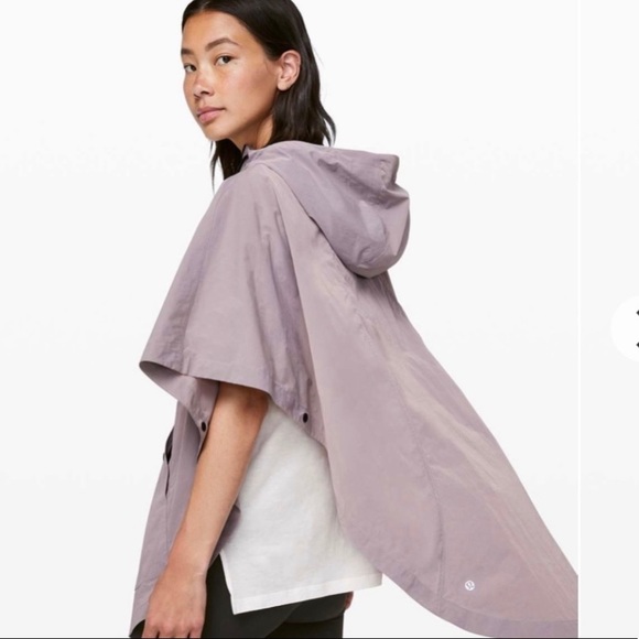 Lululemon Morning Mist Cape - Picture 1 of 7
